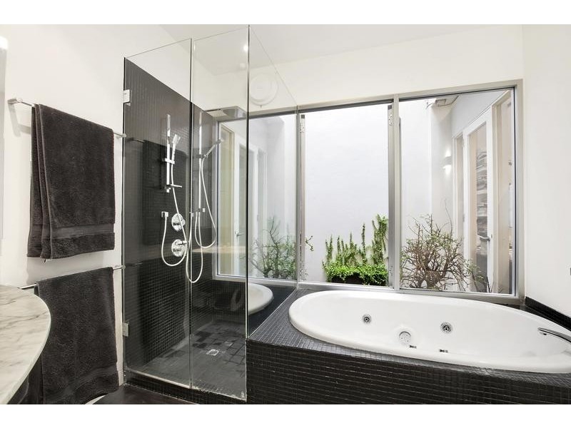 20 Bennetts Lane, Melbourne VIC 3000
