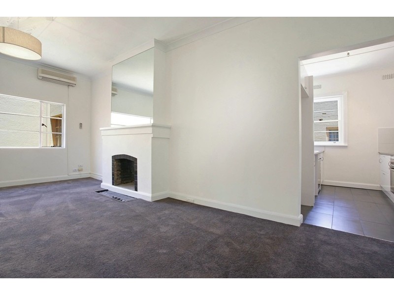 21/32 Queens Road, Melbourne VIC 3004