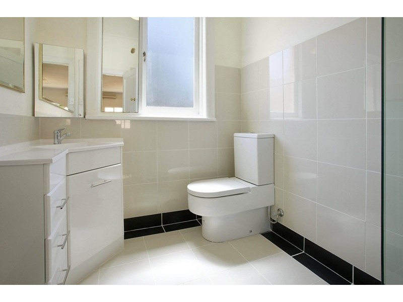 21/32 Queens Road, Melbourne VIC 3004