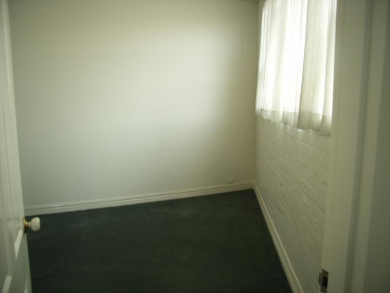 8/221 Pelham Street, Carlton VIC 3053