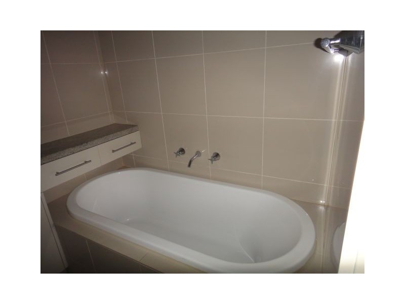 5/18 Tyrone Street, North Melbourne VIC 3051