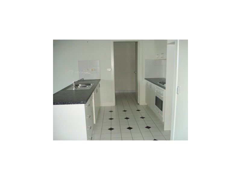 38/2 MacArthur Road, Parkville VIC 3052