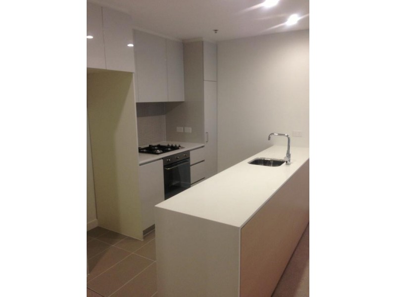 907/70 Queens Road, Melbourne VIC 3004