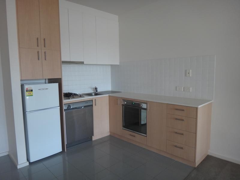 2004/250 Elizabeth Street, Melbourne VIC 3000