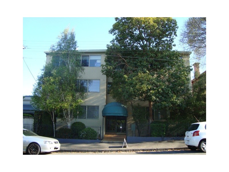 13/101 Gipps Street, East Melbourne VIC 3002