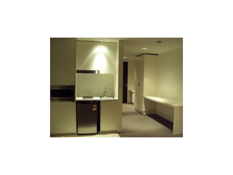 503/279 Wellington Parade South, East Melbourne VIC 3002