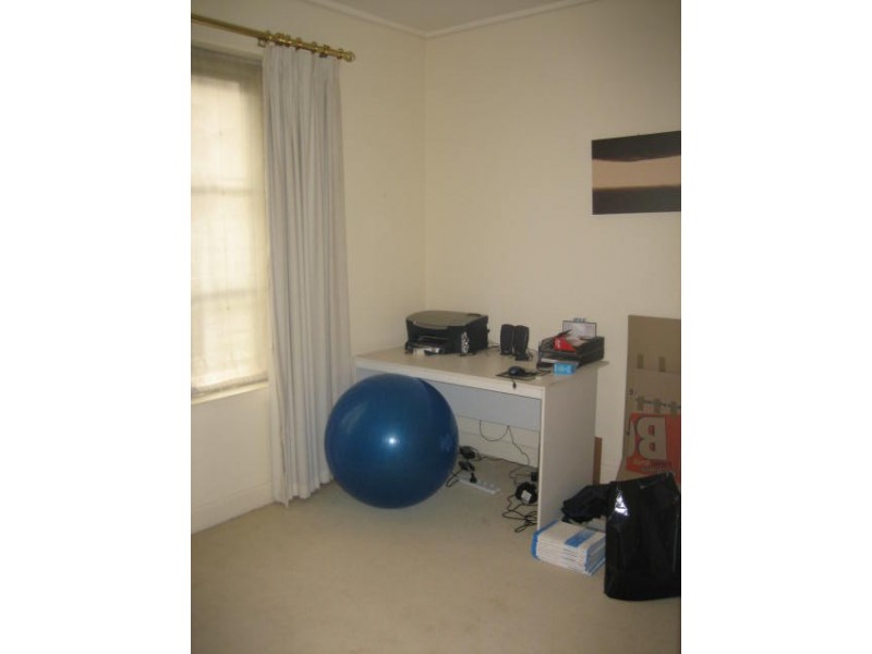 1/201 Wellington Parade South, East Melbourne VIC 3002