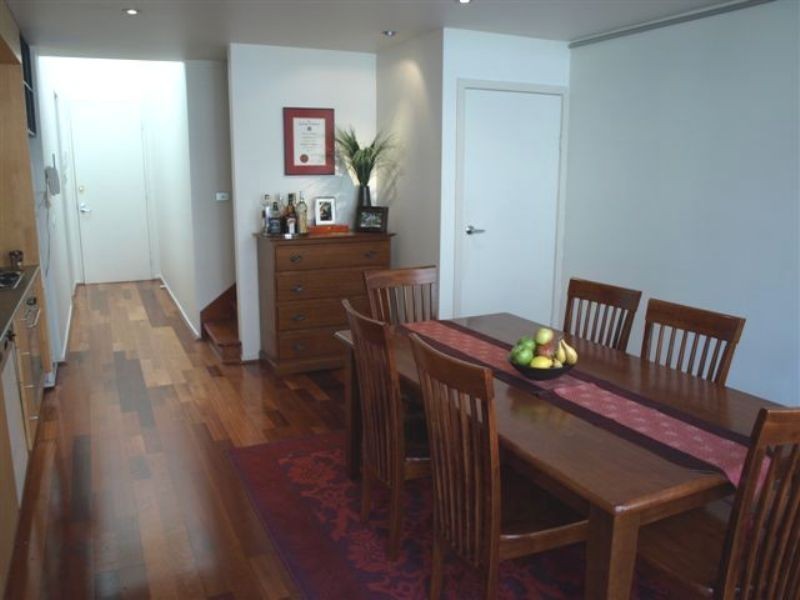 12/6 Anthony Street, Melbourne VIC 3000