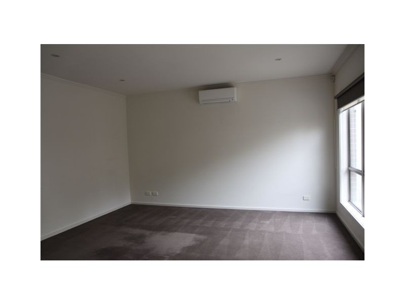 18 Sauvage Street, Parkville VIC 3052