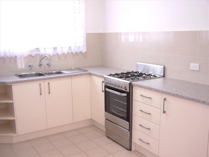 3/68 Heller Street, Brunswick West VIC 3055