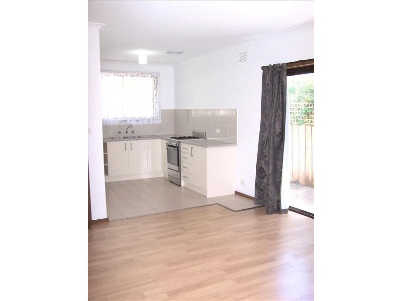 3/68 Heller Street, Brunswick West VIC 3055