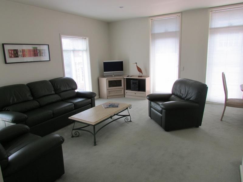 5/8 Webb Lane, East Melbourne VIC 3002