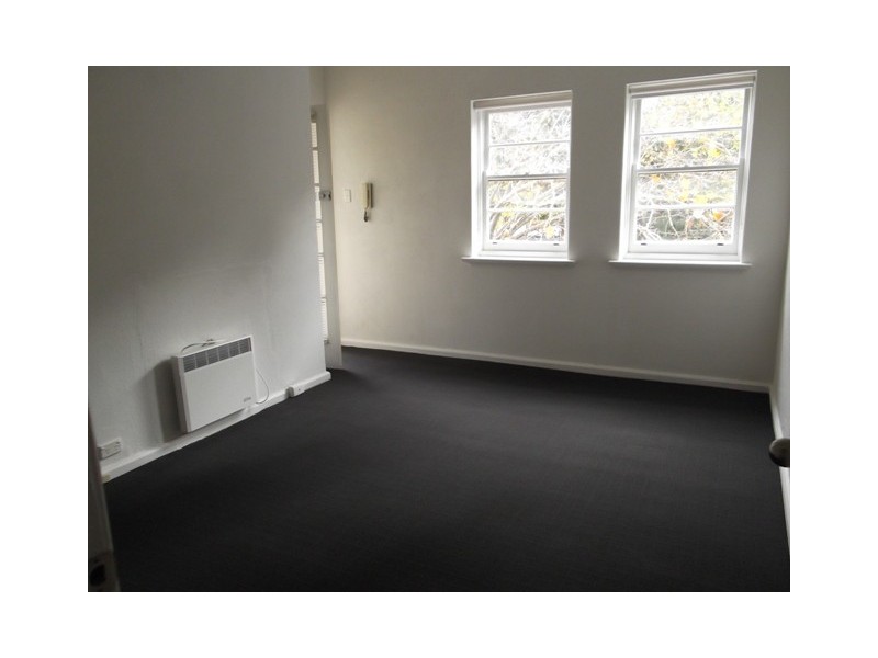 8/161 Wellington Parade, East Melbourne VIC 3002