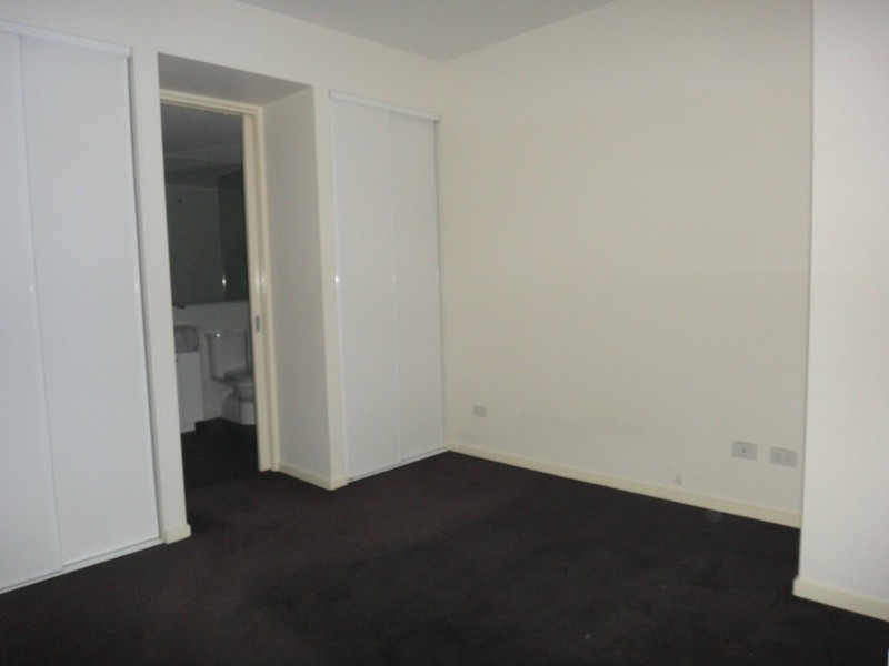 302/225 Elizabeth Street, Melbourne VIC 3000