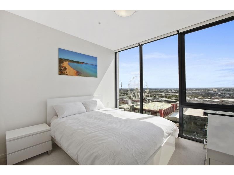 2009/15 Caravel Lane, Docklands VIC 3008