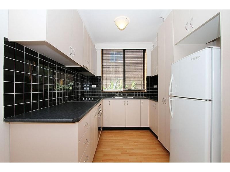 4/43 -45 Dover Street, Flemington VIC 3031