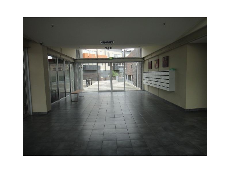 212/60 Speakmen Street, Kensington VIC 3031