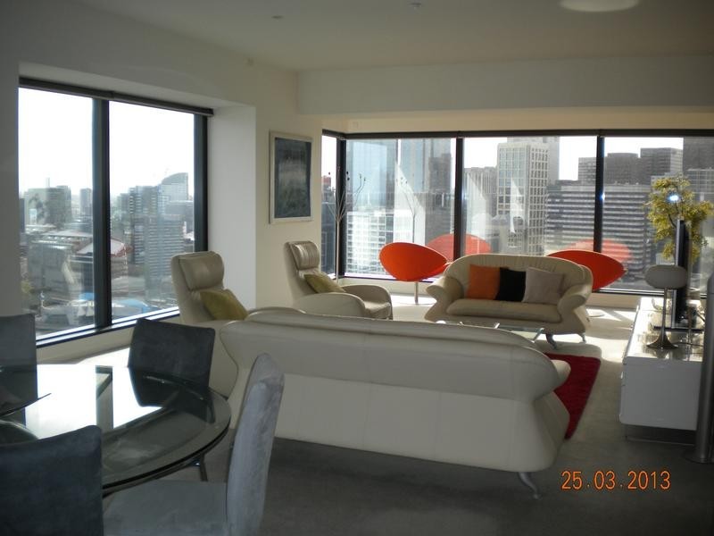 2810/7 Riverside Quay, Southbank VIC 3006