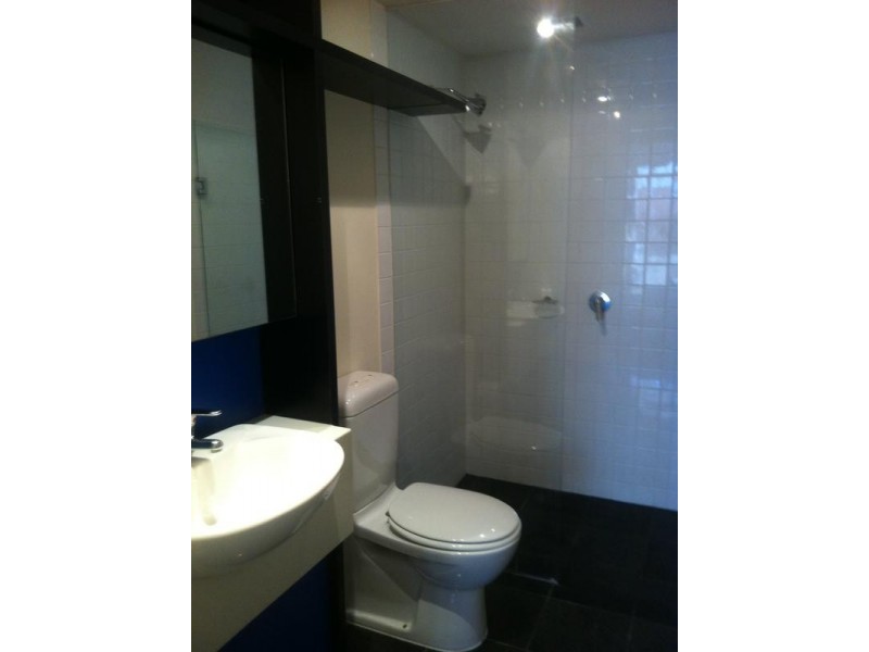 207/459 Royal Parade, Parkville VIC 3052