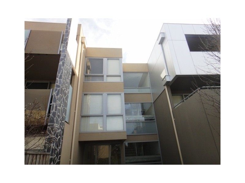 16/114 Mason Street, Newport VIC 3015