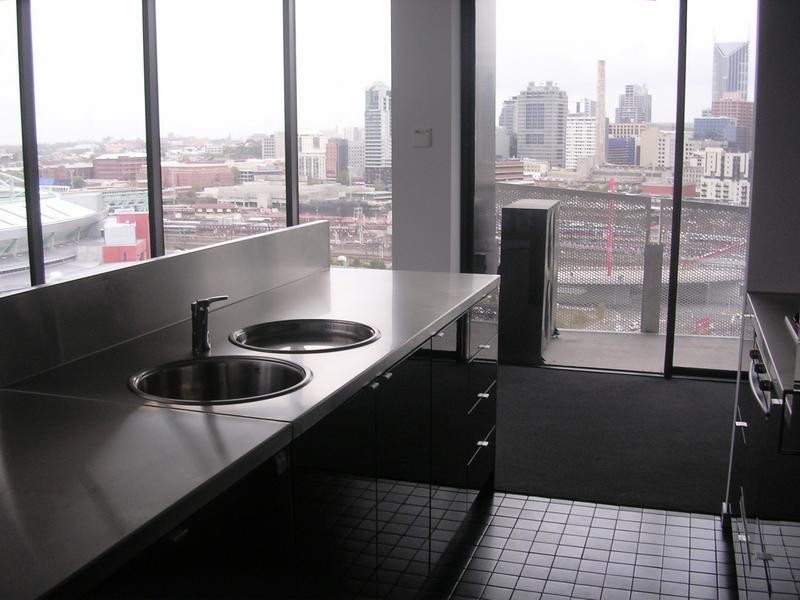 1707/8 Waterview Walk, Docklands VIC 3008