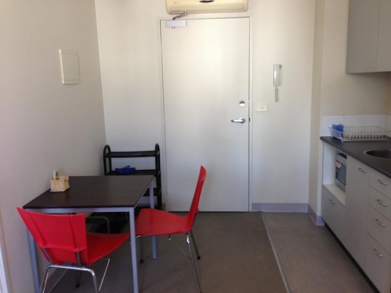 711/528 Swanston Street, Carlton VIC 3053