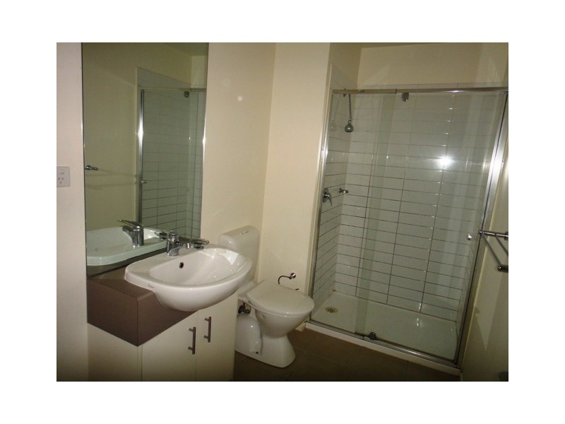 G02/68 Altona Street, Kensington VIC 3031