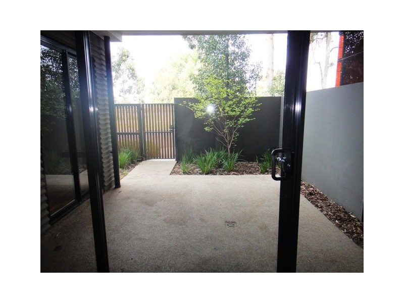 G02/68 Altona Street, Kensington VIC 3031