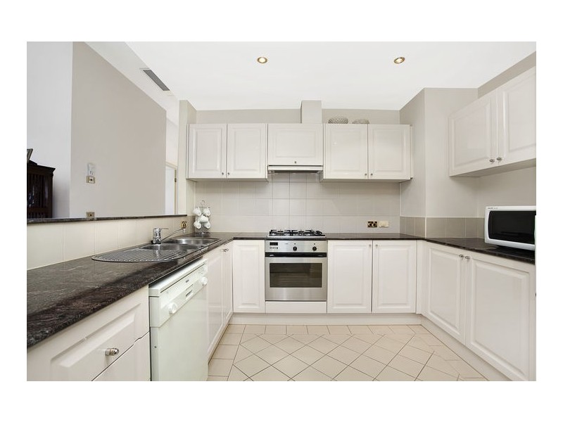 G01/15 Queens Road, Melbourne VIC 3004