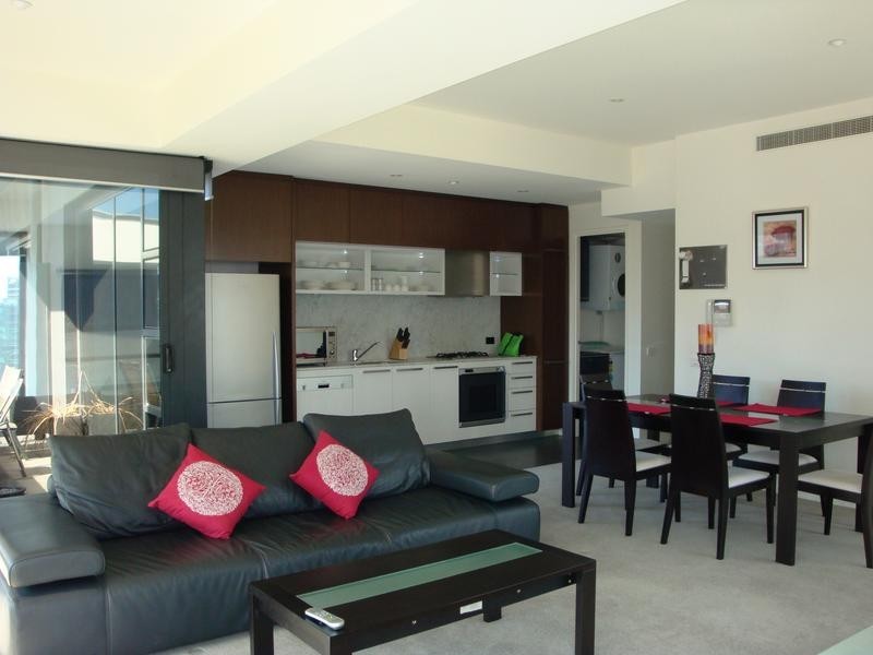 1910/7 Riverside Quay, Southbank VIC 3006