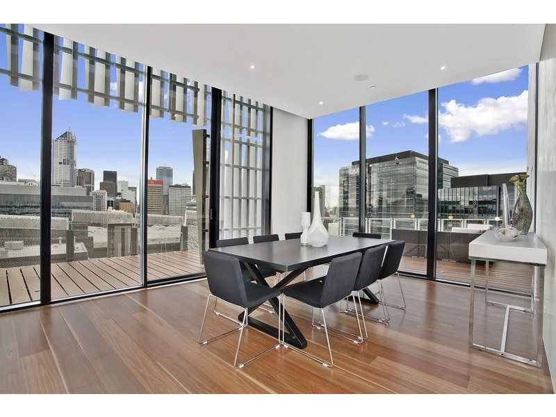 1803/8 Waterview Walk, Docklands VIC 3008