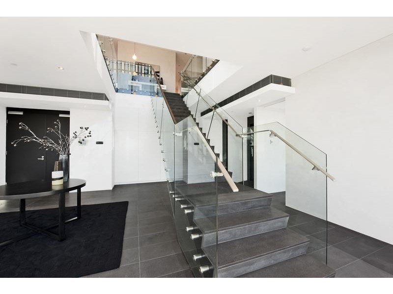 1803/8 Waterview Walk, Docklands VIC 3008