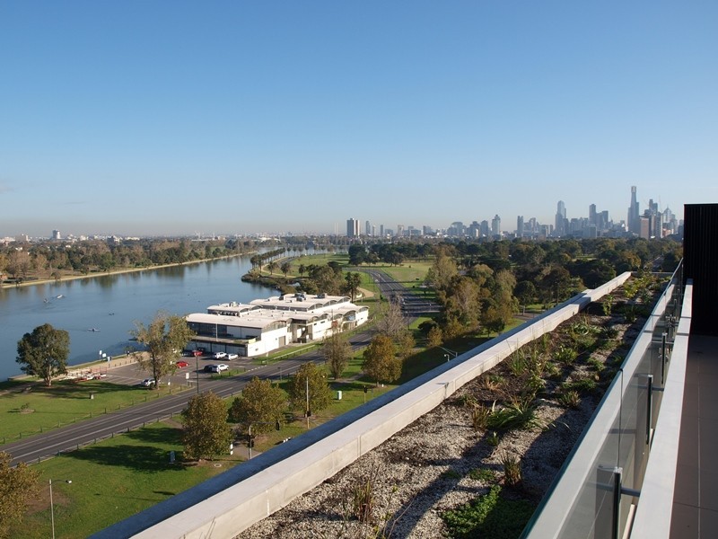1008/70 Queens Road, Melbourne VIC 3004