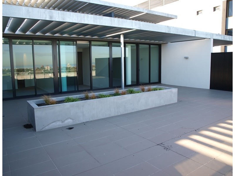 1008/70 Queens Road, Melbourne VIC 3004