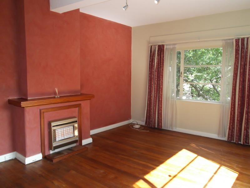 9/17 Queens Road, Melbourne VIC 3004