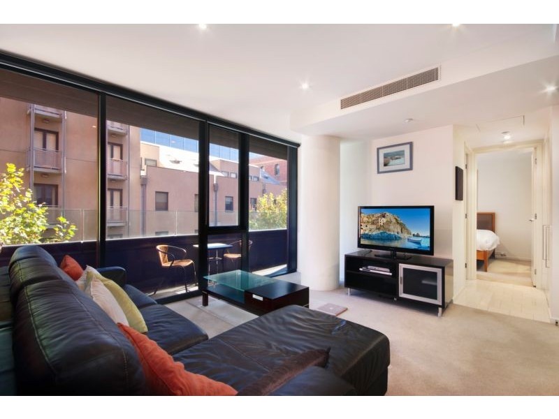 33/8 Cook Street, Southbank VIC 3006
