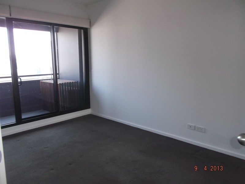 1910/250 Elizabeth Street, Melbourne VIC 3000