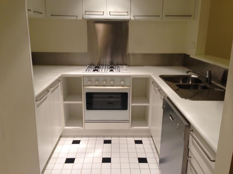 2/8 Wellington Crescent, East Melbourne VIC 3002