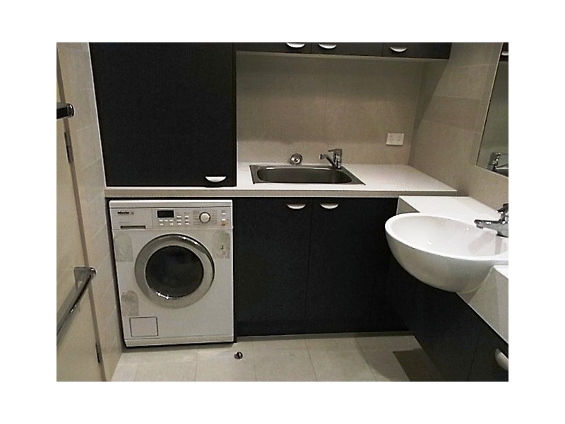 2/67 Hardware Lane, Melbourne VIC 3000