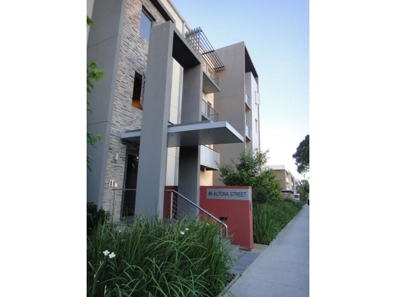 1/86 Altona Street, Kensington VIC 3031