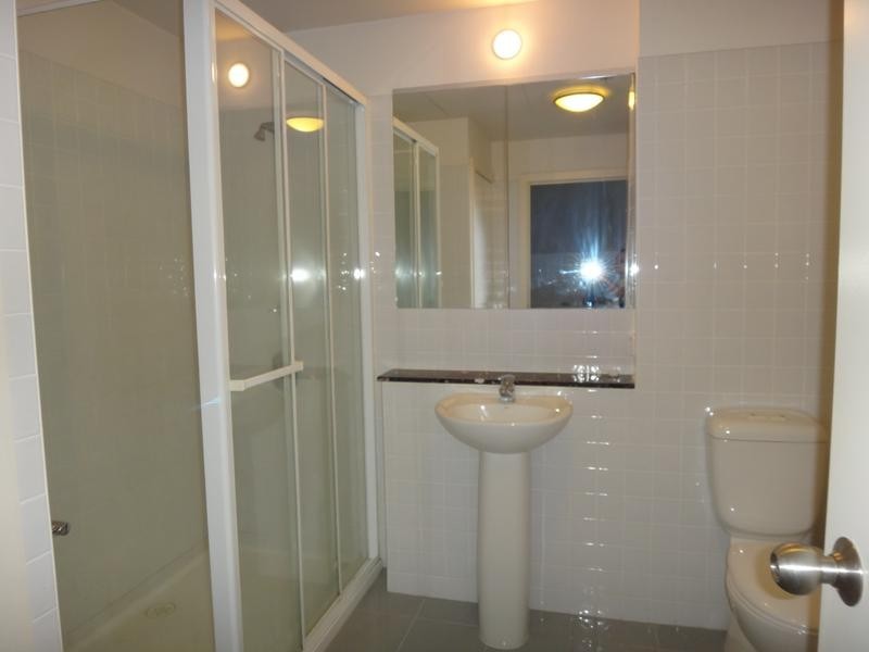 1313/250 Elizabeth Street, Melbourne VIC 3000