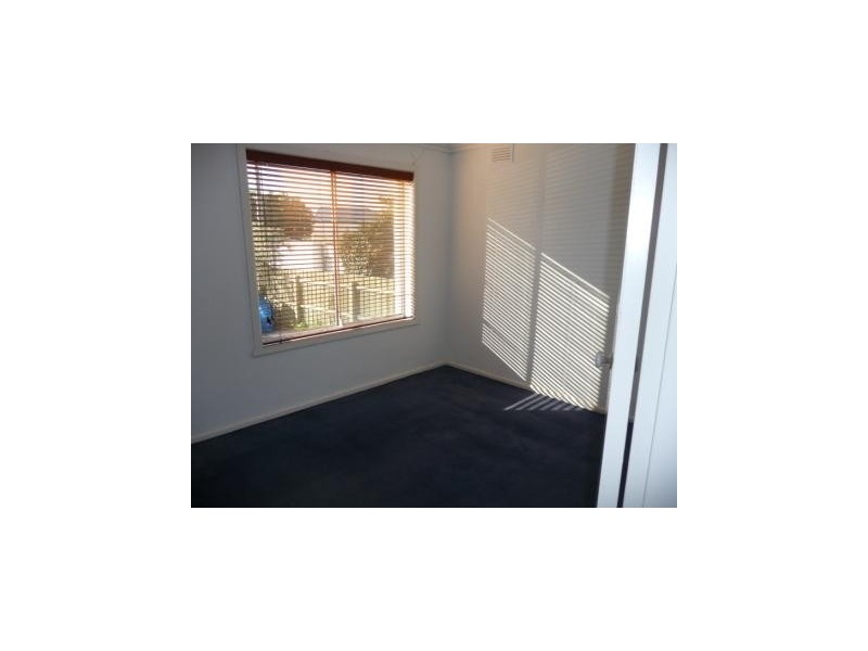 6/75 McCracken Street, Kensington VIC 3031