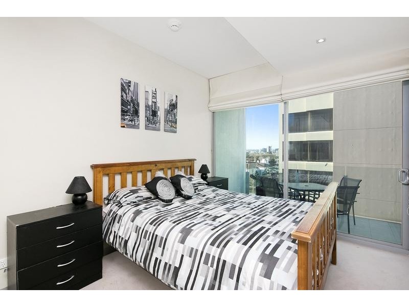 905/1 Roy Street, Melbourne VIC 3004