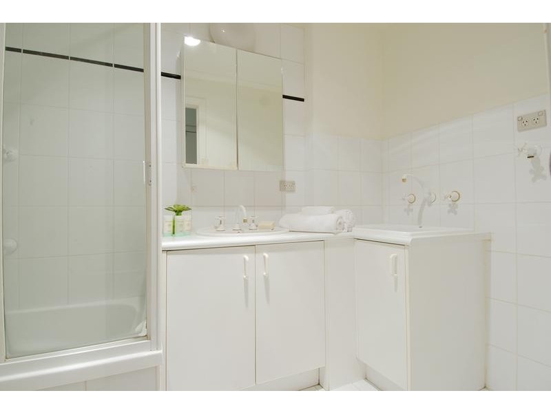 401/390 Little Collins Street, Melbourne VIC 3000