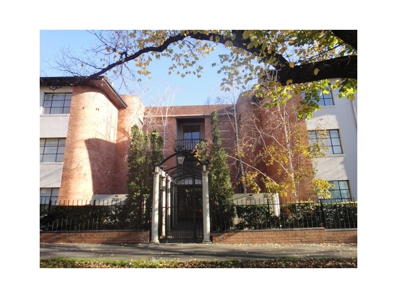 14/205 Flemington Road, North Melbourne VIC 3051