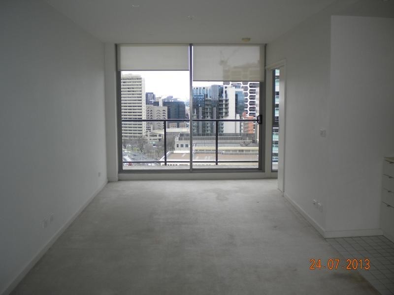 1702/8 Dorcas Street, South Melbourne VIC 3205