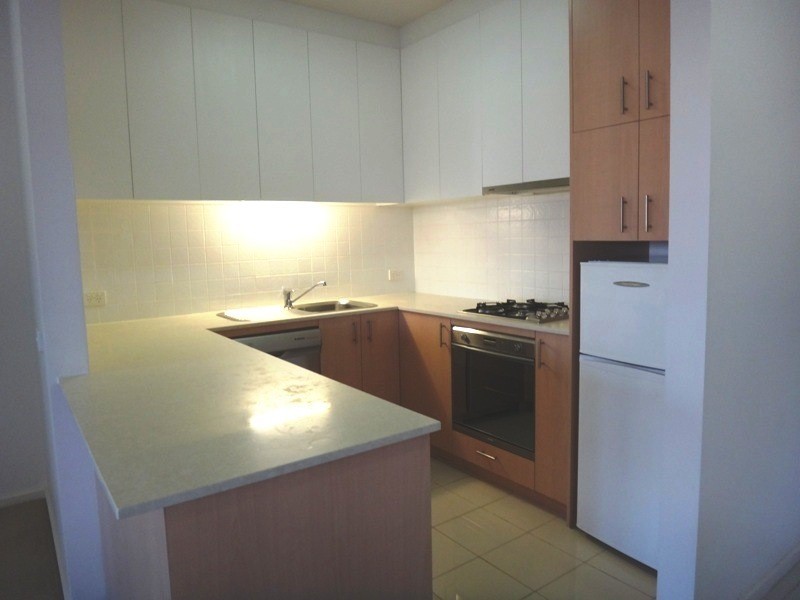 1503/250 Elizabeth Street, Melbourne VIC 3000