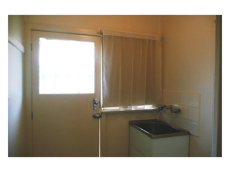 52 Perrett Avenue, St Albans VIC 3021