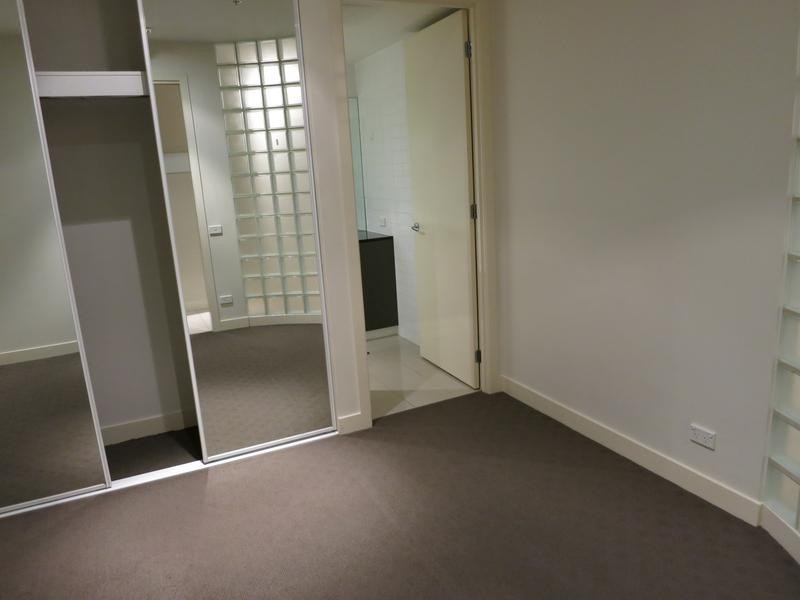 703/325 Collins Street, Melbourne VIC 3000