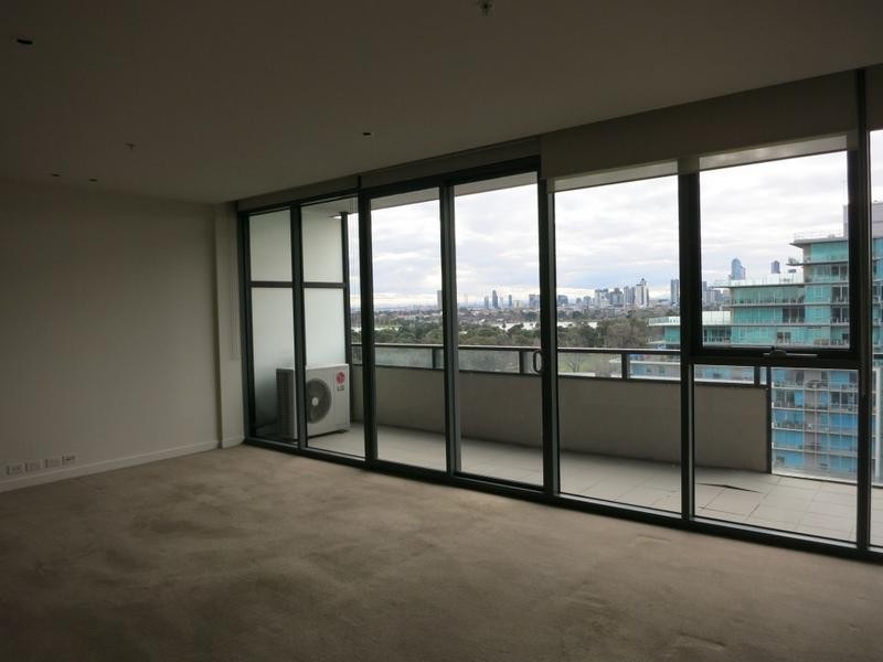 1003/55 Queens Road, Melbourne VIC 3004